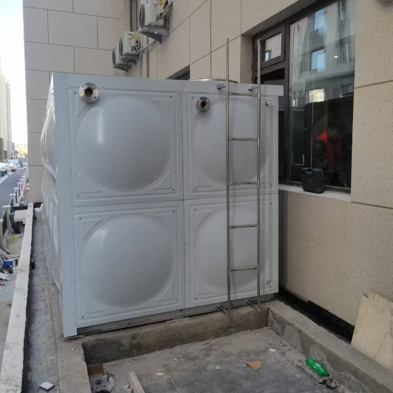 無棣縣不銹鋼保溫水箱項(xiàng)目安裝完成